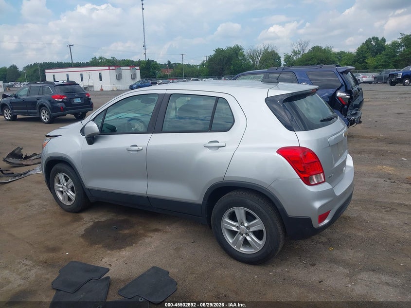 2020 Chevrolet Trax VIN KL7CJKSB2LB038310 IAAI salvage auction — FRONT END, Salvage (Virginia), sold $1,000 on 2026-07-28 (photo 3)