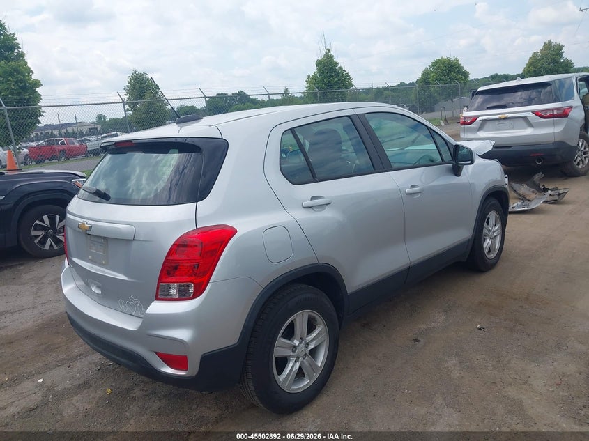 2020 Chevrolet Trax VIN KL7CJKSB2LB038310 IAAI salvage auction — FRONT END, Salvage (Virginia), sold $1,000 on 2026-07-28 (photo 4)