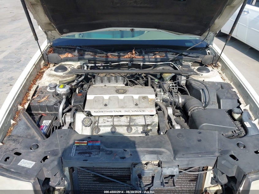 1998 Cadillac Deville VIN 1G6KD54Y6WU718733 IAAI salvage auction — REAR END, Clear - Dealer Only (California), sold $250 on 2026-07-08 (photo 6)
