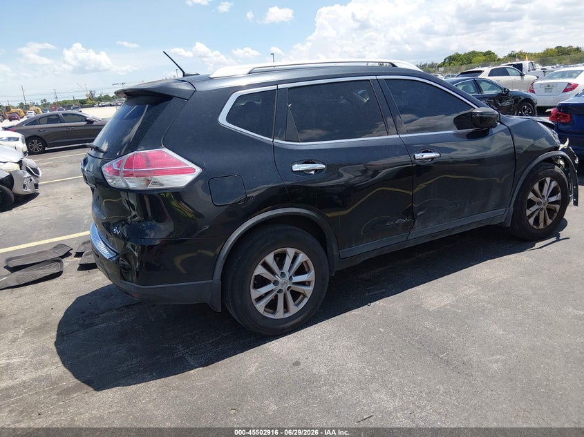 2016 Nissan Rogue VIN KNMAT2MT2GP639719 IAAI salvage auction — SIDE, Rebuildable (Florida), sold $1,100 on 2026-07-30 (photo 4)