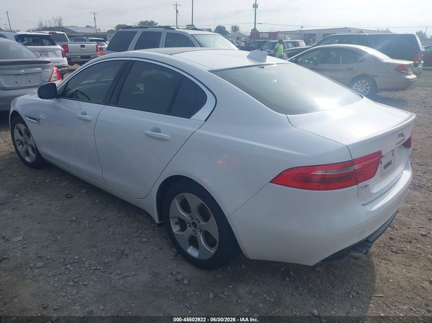 2017 Jaguar Xe VIN SAJAS4BN7HA976637 IAAI salvage auction — NORMAL WEAR, Clear-Endorsement (Wisconsin), sold $400 on 2026-07-09 (photo 3)