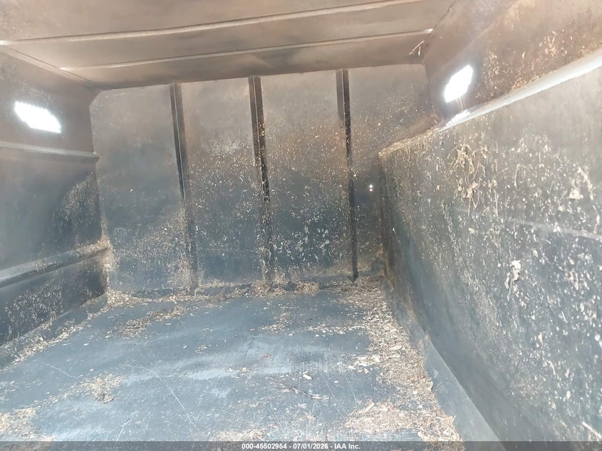 2017 Freightliner M2 106 VIN 1FVACXDT0HHHX6433 IAAI salvage auction — ROLLOVER, Salvage (Georgia), sold $21,500 on 2026-08-26 (photo 7)