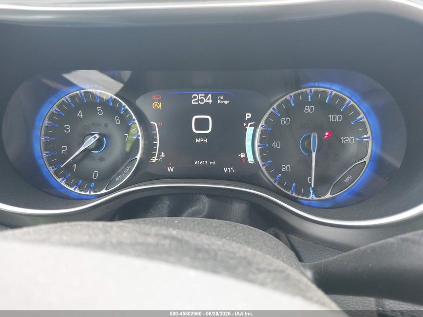2019 Chrysler Pacifica VIN 2C4RC1GG0KR604020 IAAI salvage auction — SIDE, Salvage (Ohio), sold $6,200 on 2026-07-26 (photo 7)
