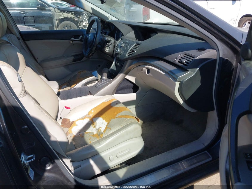 2010 Acura Tsx VIN JH4CU2F60AC025360 IAAI salvage auction — UNKNOWN, Clear - Dealer Only (California), sold $1,350 on 2026-07-08 (photo 5)