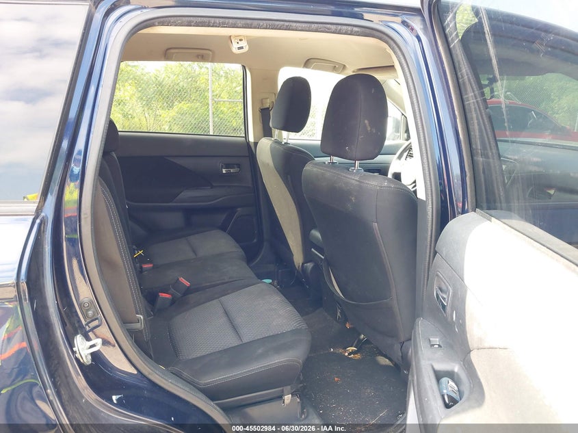 2018 Mitsubishi Outlander VIN JA4AZ3A34JZ056812 IAAI salvage auction — FRONT END, Salvage (Pennsylvania), sold $2,725 on 2026-07-28 (photo 8)