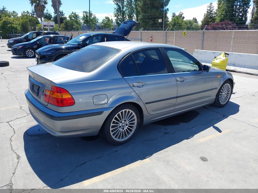 2003 BMW 3 series VIN WBAEV53473KM31959 IAAI salvage auction — NORMAL WEAR, Clear - Dealer Only (California), sold $150 on 2026-07-13 (photo 4)