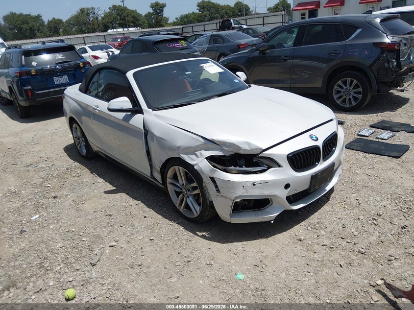 2017 BMW 2er VIN WBA2K9C33HV647355 IAAI salvage auction — RIGHT FRONT, Salvage Title, sold $6,000 on 2026-08-14 (photo 1)