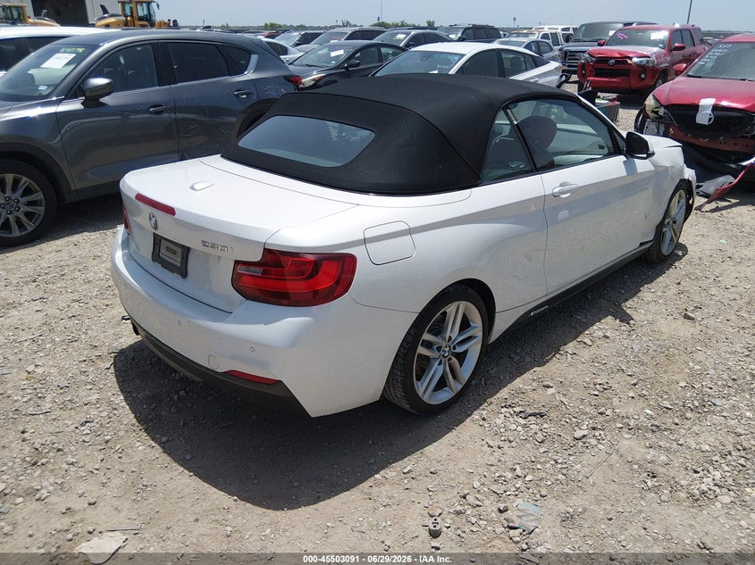 2017 BMW 2er VIN WBA2K9C33HV647355 IAAI salvage auction — RIGHT FRONT, Salvage Title, sold $6,000 on 2026-08-14 (photo 4)