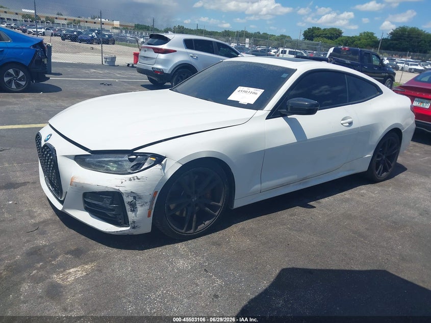 2023 BMW 4er VIN WBA53AP0XPCM68252 IAAI salvage auction — LEFT & RIGHT, Salvage Title, sold $13,700 on 2026-08-20 (photo 2)
