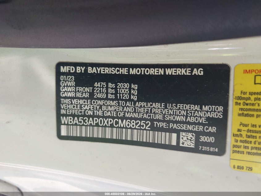 2023 BMW 4er VIN WBA53AP0XPCM68252 IAAI salvage auction — LEFT & RIGHT, Salvage Title, sold $13,700 on 2026-08-20 (photo 9)