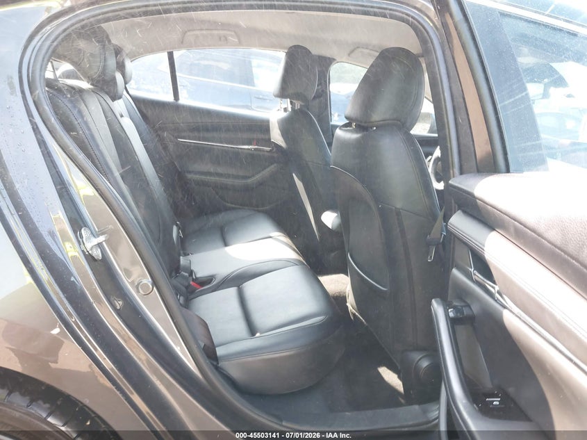 2019 Mazda 3 VIN JM1BPBDM0K1115692 IAAI salvage auction — REAR END, Salvage - Greater Than 75% (Maryland), sold $3,200 on 2026-07-22 (photo 8)