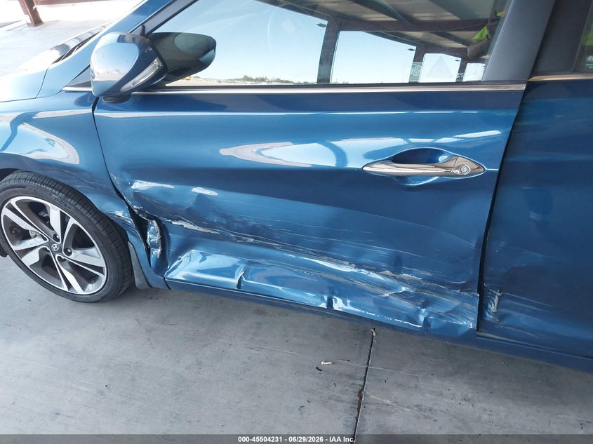 2014 Hyundai Elantra VIN KMHDH4AE2EU125086 IAAI salvage auction — SIDE, Salvage (California), sold $725 on 2026-07-28 (photo 6)