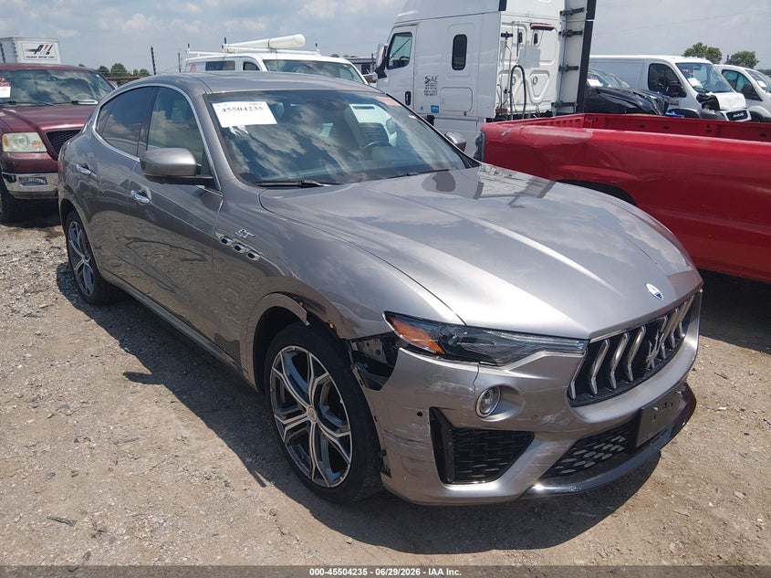 2022 Maserati Levante VIN ZN661XUA0NX396351 IAAI salvage auction — RIGHT FRONT, Clear (New York), sold $17,200 on 2026-07-08 (photo 6)