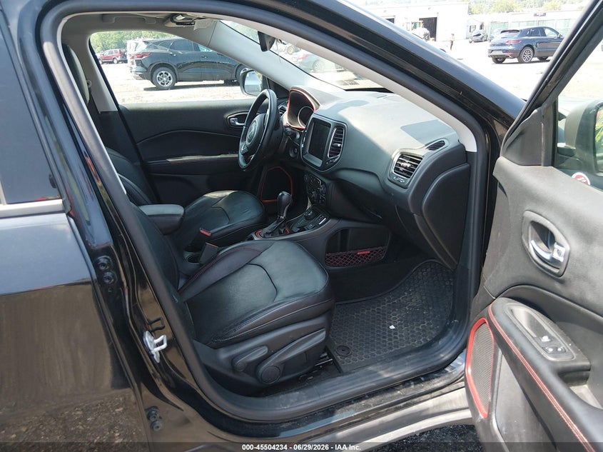 2018 Jeep Compass VIN 3C4NJDDB3JT191147 IAAI salvage auction — FRONT END, Salvage (Pennsylvania), sold $2,950 on 2026-07-25 (photo 5)