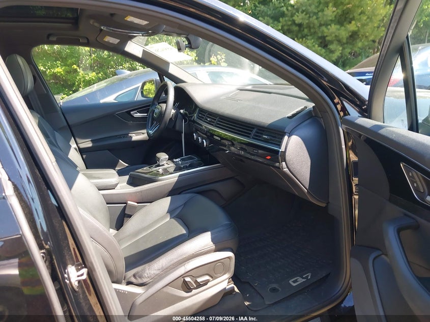 2019 Audi Q7 VIN WA1AAAF79KD040126 IAAI salvage auction — FRONT END, Salvage (Massachusetts), sold $10,325 on 2026-08-25 (photo 5)