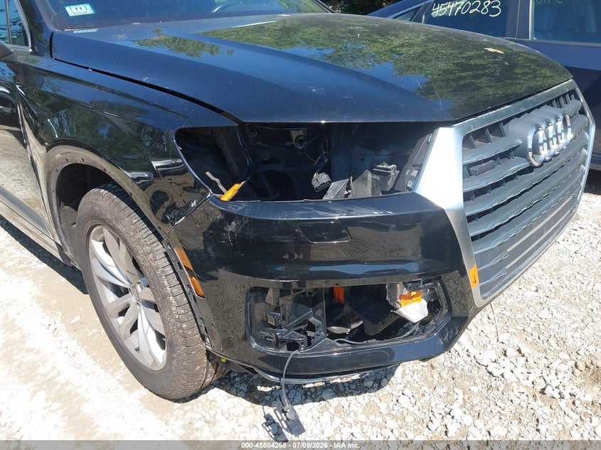2019 Audi Q7 VIN WA1AAAF79KD040126 IAAI salvage auction — FRONT END, Salvage (Massachusetts), sold $10,325 on 2026-08-25 (photo 6)