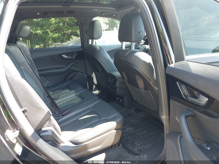 2019 Audi Q7 VIN WA1AAAF79KD040126 IAAI salvage auction — FRONT END, Salvage (Massachusetts), sold $10,325 on 2026-08-25 (photo 8)