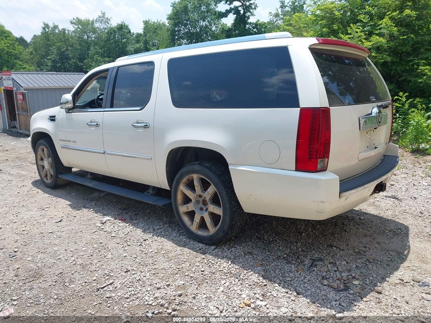 2007 Cadillac Escalade esv VIN 1GYFK66887R411389 IAAI salvage auction — NORMAL WEAR, Clear (Pennsylvania), sold $475 on 2026-07-07 (photo 3)