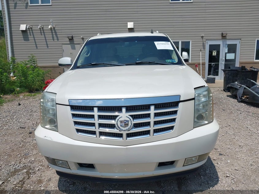 2007 Cadillac Escalade esv VIN 1GYFK66887R411389 IAAI salvage auction — NORMAL WEAR, Clear (Pennsylvania), sold $475 on 2026-07-07 (photo 6)
