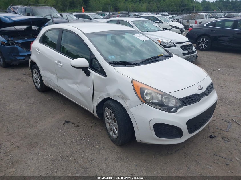 2013 Kia Rio VIN KNADM5A34D6295082 IAAI salvage auction — RIGHT SIDE, Salvage (Massachusetts), sold $425 on 2026-07-31 (photo 1)
