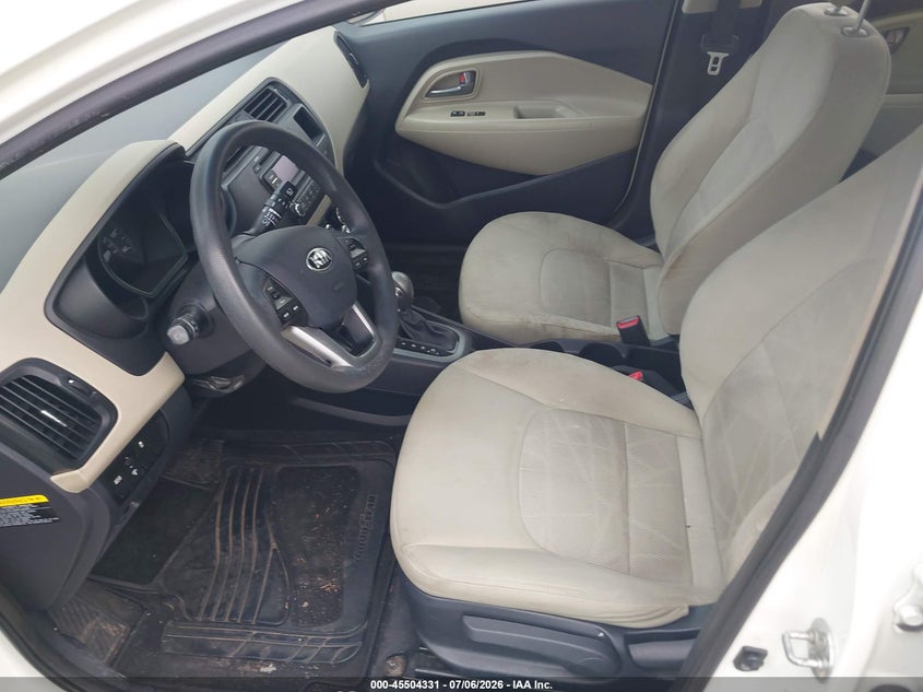 2013 Kia Rio VIN KNADM5A34D6295082 IAAI salvage auction — RIGHT SIDE, Salvage (Massachusetts), sold $425 on 2026-07-31 (photo 5)