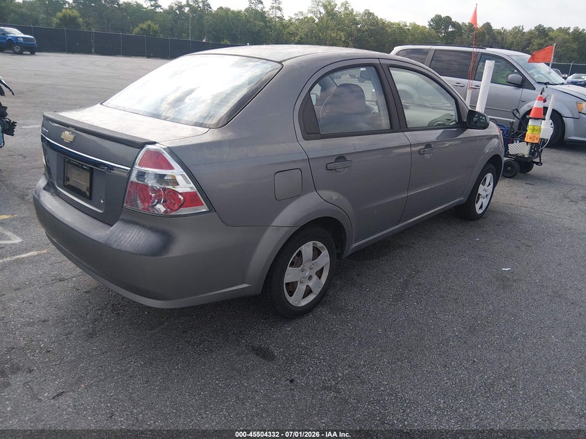 2010 Chevrolet Aveo VIN KL1TD5DE3AB086101 IAAI salvage auction — NORMAL WEAR, Clear (South Carolina), sold $300 on 2026-07-08 (photo 4)
