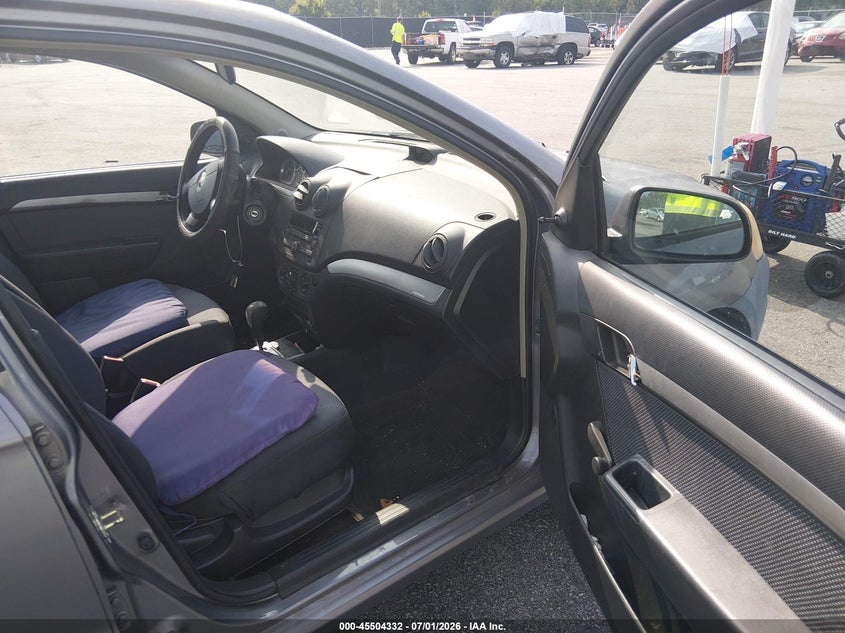 2010 Chevrolet Aveo VIN KL1TD5DE3AB086101 IAAI salvage auction — NORMAL WEAR, Clear (South Carolina), sold $300 on 2026-07-08 (photo 5)