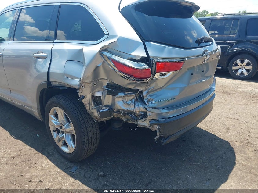 2015 Toyota Highlander VIN 5TDDKRFH3FS171800 IAAI salvage auction — REAR END, Salvage Title, sold $6,000 on 2026-07-29 (photo 6)
