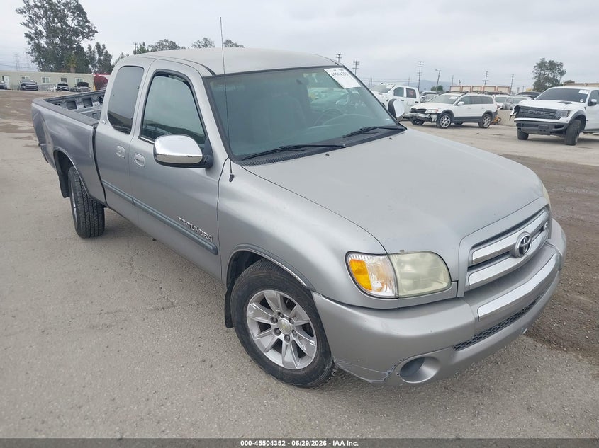 2004 Toyota Tundra VIN 5TBRT34154S441556 IAAI salvage auction — REAR END, Salvage (California), sold $925 on 2026-07-15 (photo 1)