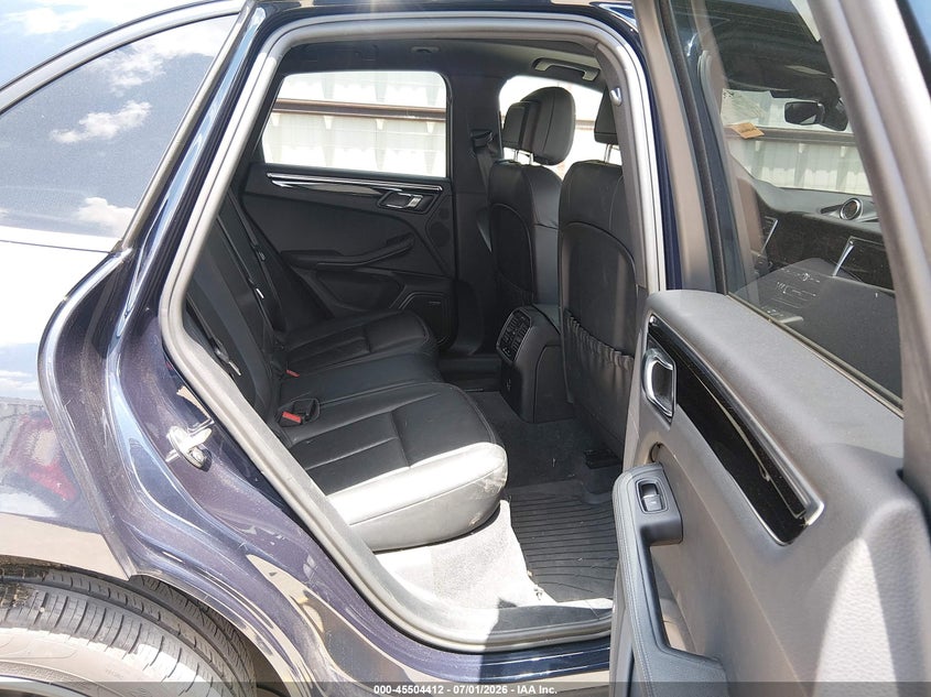 2021 Porsche Macan VIN WP1AA2A5XMLB17188 IAAI salvage auction — LEFT FRONT, Original (Texas), sold $14,200 on 2026-08-15 (photo 8)