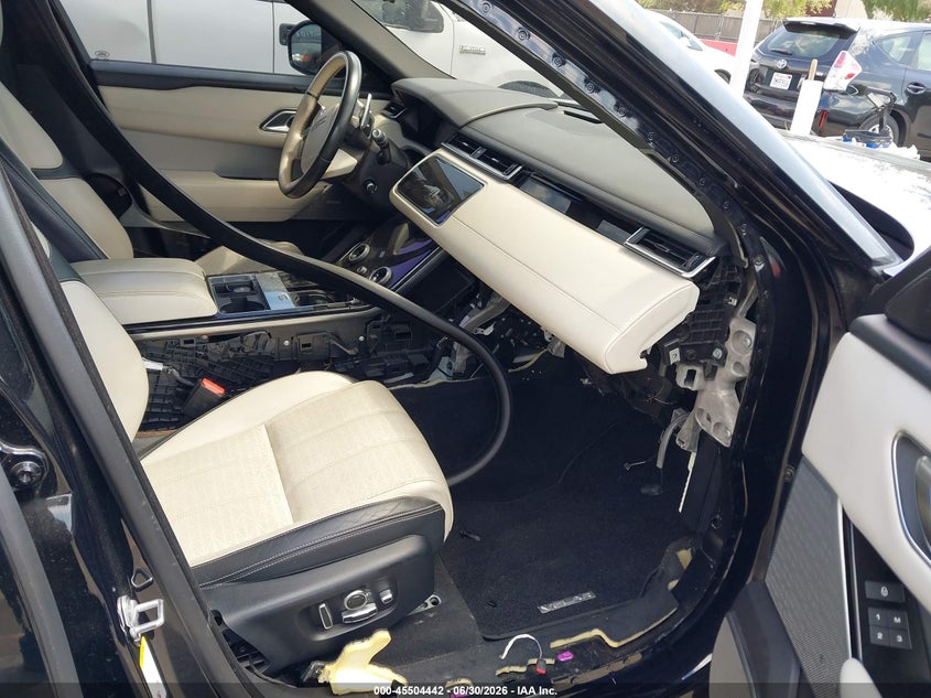 2018 Land rover Range rover velar VIN SALYM2RVXJA718824 IAAI salvage auction — BIO HAZARD, Salvage (California), sold $9,550 on 2026-07-13 (photo 5)
