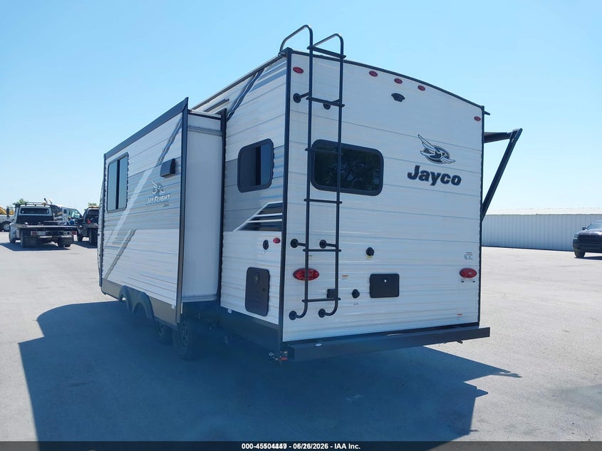 2025 Jayco Jay flight VIN 1UJBC0BM3S17G0058 IAAI salvage auction — Unknown, Salvage (Nevada), sold $4,350 on 2026-07-08 (photo 3)