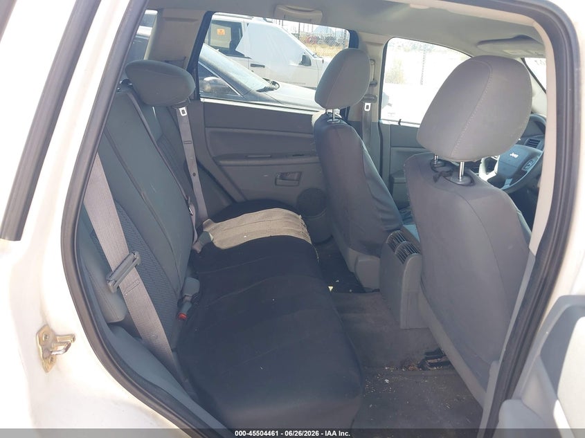 2005 Jeep Grand cherokee VIN 1J4GS48K65C568520 IAAI salvage auction — NORMAL WEAR, Clear-Dealer Only (Arizona), sold $25 on 2026-07-09 (photo 8)
