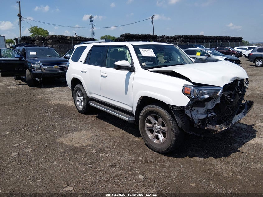 2021 Toyota 4runner VIN JTEMU5JR8M5958940 — IAAI salvage auction photo