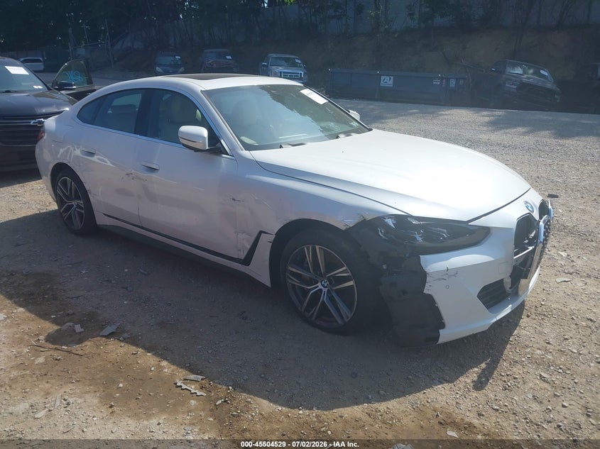 2022 BMW 4er VIN WBA63AV00NFM80008 IAAI salvage auction — RIGHT FRONT, Salvage (Pennsylvania), sold $13,950 on 2026-07-28 (photo 1)