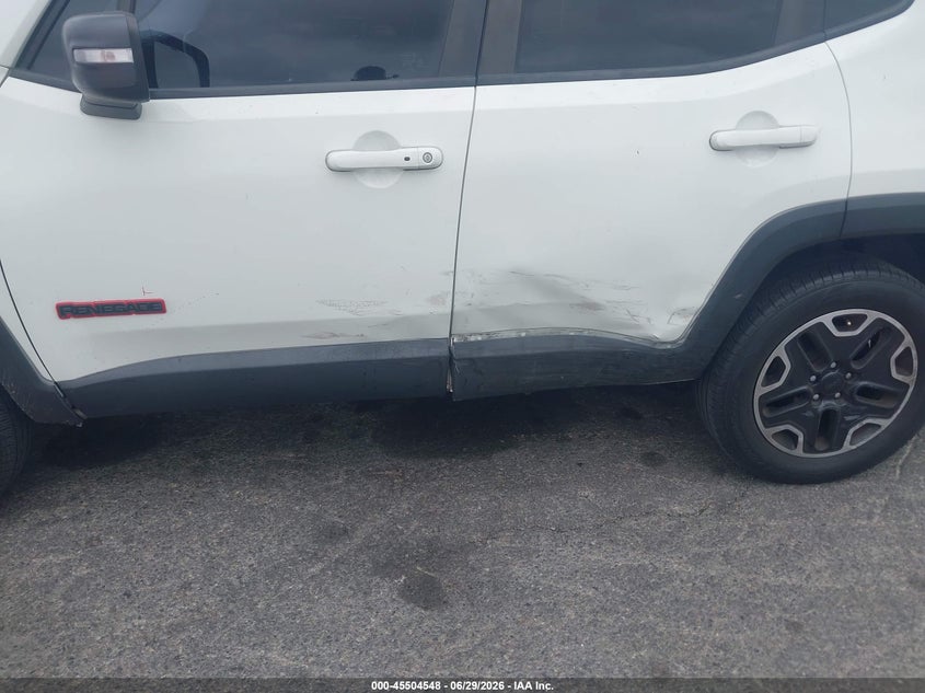 2017 Jeep Renegade VIN ZACCJBCB6HPG39170 IAAI salvage auction — SIDE, Salvage (California), sold $3,200 on 2026-07-08 (photo 6)
