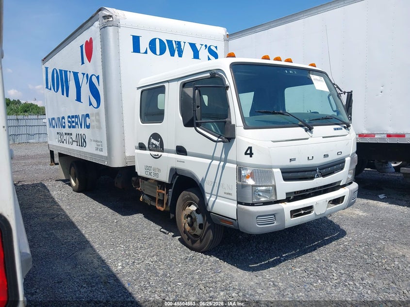 2017 Mitsubishi Fec72w VIN JL6BPK1A9HK002845 IAAI salvage auction — LEFT & RIGHT, Clear (New Jersey), sold $2,000 on 2026-07-08 (photo 1)