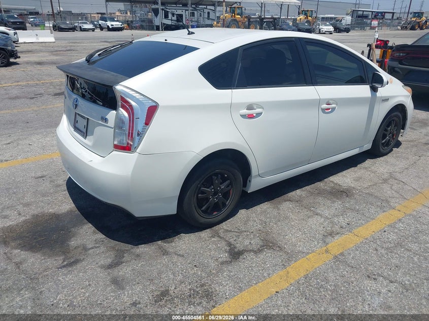 2015 Toyota Prius VIN JTDKN3DU4F0415016 IAAI salvage auction — NORMAL WEAR, Clear - Dealer Only (California), sold $2,700 on 2026-07-14 (photo 4)