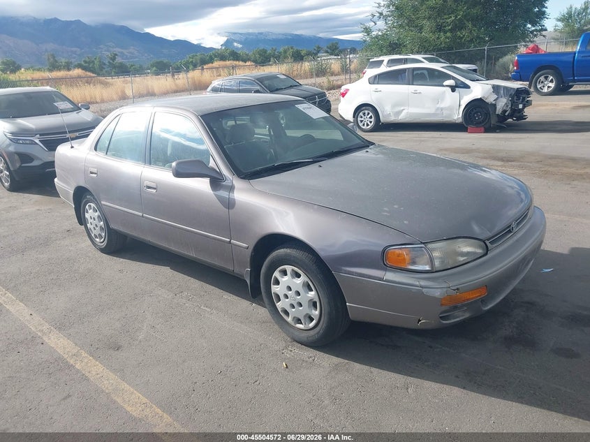 1996 Toyota Camry VIN 4T1BG12K8TU733432 IAAI salvage auction — NORMAL WEAR, Clear (Utah), sold $275 on 2026-07-09 (photo 1)