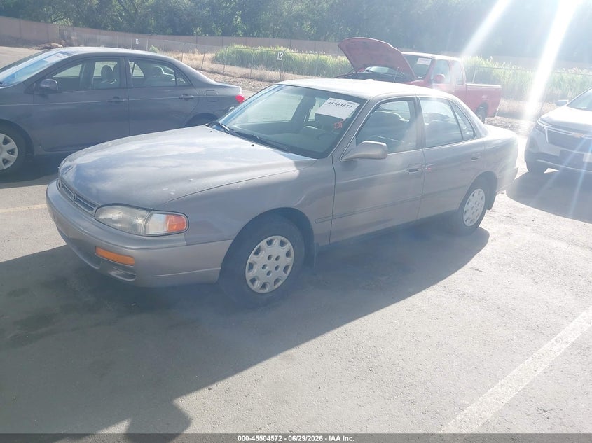 1996 Toyota Camry VIN 4T1BG12K8TU733432 IAAI salvage auction — NORMAL WEAR, Clear (Utah), sold $275 on 2026-07-09 (photo 2)