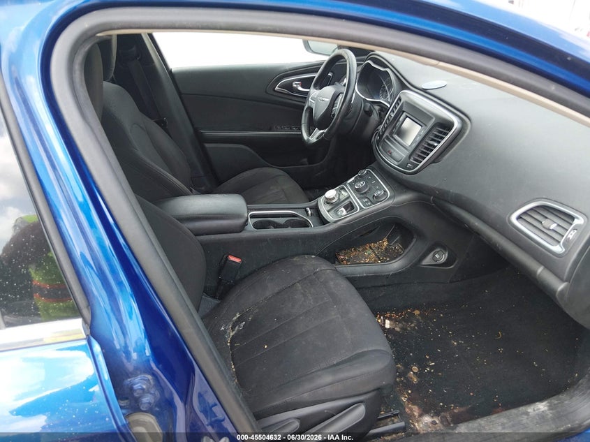 2015 Chrysler 200 VIN 1C3CCCAGXFN730970 IAAI salvage auction — FRONT END, Salvage Title, sold $275 on 2026-07-22 (photo 5)