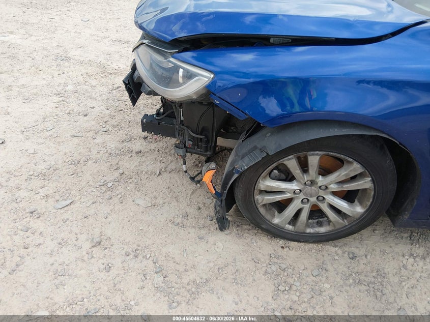 2015 Chrysler 200 VIN 1C3CCCAGXFN730970 IAAI salvage auction — FRONT END, Salvage Title, sold $275 on 2026-07-29 (photo 6)