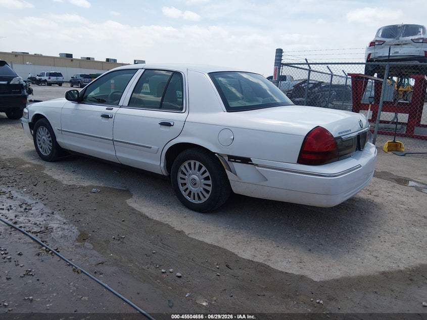 2008 Mercury Grand marquis VIN 2MEFM75V28X623353 IAAI salvage auction — FRONT END, Salvage (Kansas), sold $350 on 2026-07-24 (photo 3)