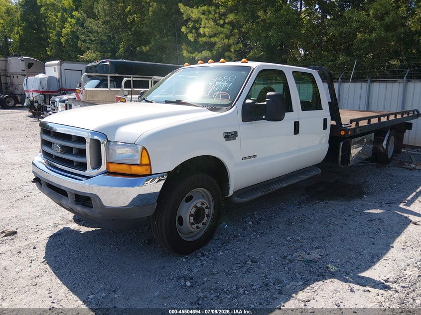 2001 Ford F-450 VIN 1FDXW46F01EC31951 IAAI salvage auction — REPOSSESSION, Enterprise Vehicles Clear Only (Georgia), sold $7,500 on 2026-07-21 (photo 2)