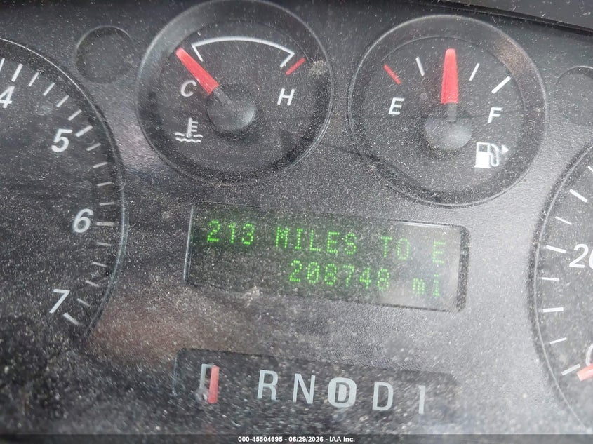 2004 Ford Taurus VIN 1FAFP53U54G138475 IAAI salvage auction — NORMAL WEAR, Clear (Virginia), sold $375 on 2026-07-24 (photo 7)