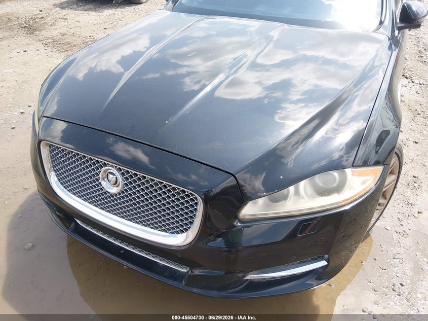 2011 Jaguar Xj series VIN SAJWA1GE9BMV02498 IAAI salvage auction — NORMAL WEAR, Original (Ohio), sold $350 on 2026-07-30 (photo 6)