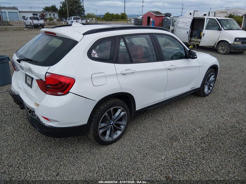 2013 BMW X1 VIN WBAVM5C58DVV90808 IAAI salvage auction — REAR END, Salvage (Oregon), sold $1,750 on 2026-08-26 (photo 4)