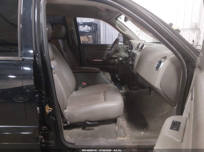 2006 Mitsubishi Raider VIN 1Z3HC48N16S538131 IAAI salvage auction — FRONT END, Salvage (Iowa), sold $75 on 2026-07-28 (photo 5)