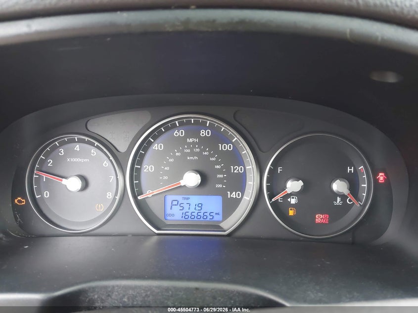 2012 Hyundai Santa fe VIN 5XYZKDAG2CG129473 IAAI salvage auction — NORMAL WEAR, Clear (Washington), sold $600 on 2026-07-22 (photo 7)