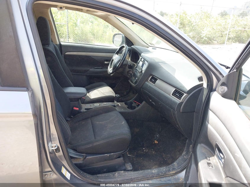 2016 Mitsubishi Outlander VIN JA4AZ3A35GZ039221 IAAI salvage auction — FRONT END, Salvage (Pennsylvania), sold $1,400 on 2026-07-21 (photo 5)